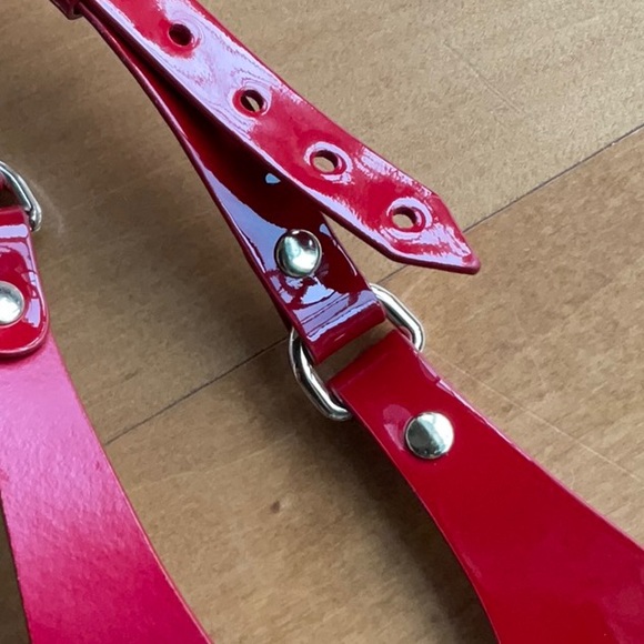 MarieMur Red leather bondage bra and panties - Picture 10 of 14